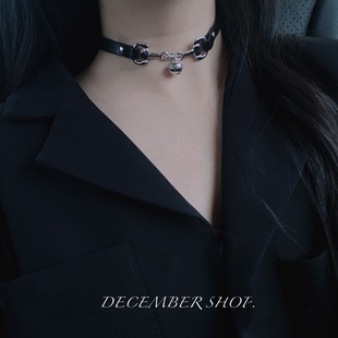 个性 朋克皮颈圈项链日系小众铃铛项圈女颈带锁骨链时尚 搭配潮 包邮