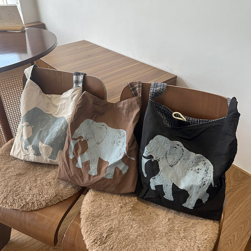 新款秋季复古两面背毛呢格子ins风斜挎包大容量上班通勤包包