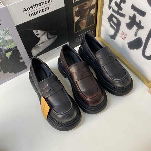 英伦风厚底小皮鞋女2025新款舒适