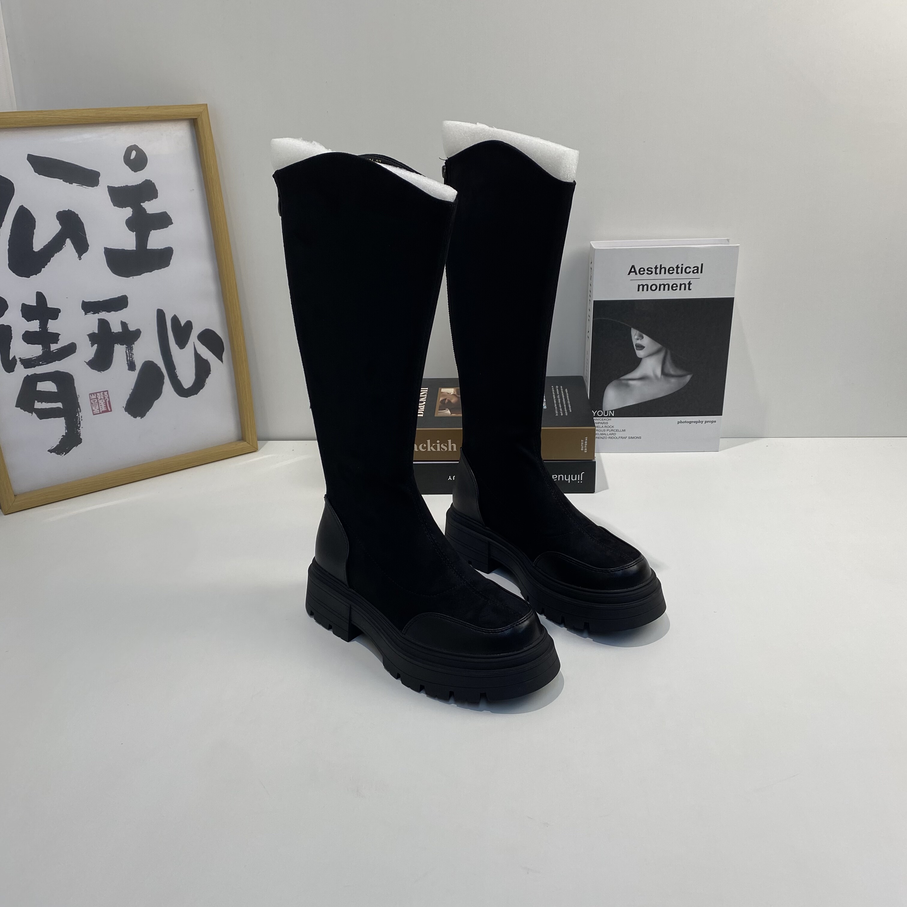 2025秋冬款反绒圆头厚底套筒袜靴长筒靴瘦瘦靴女靴显瘦显脚小靴子