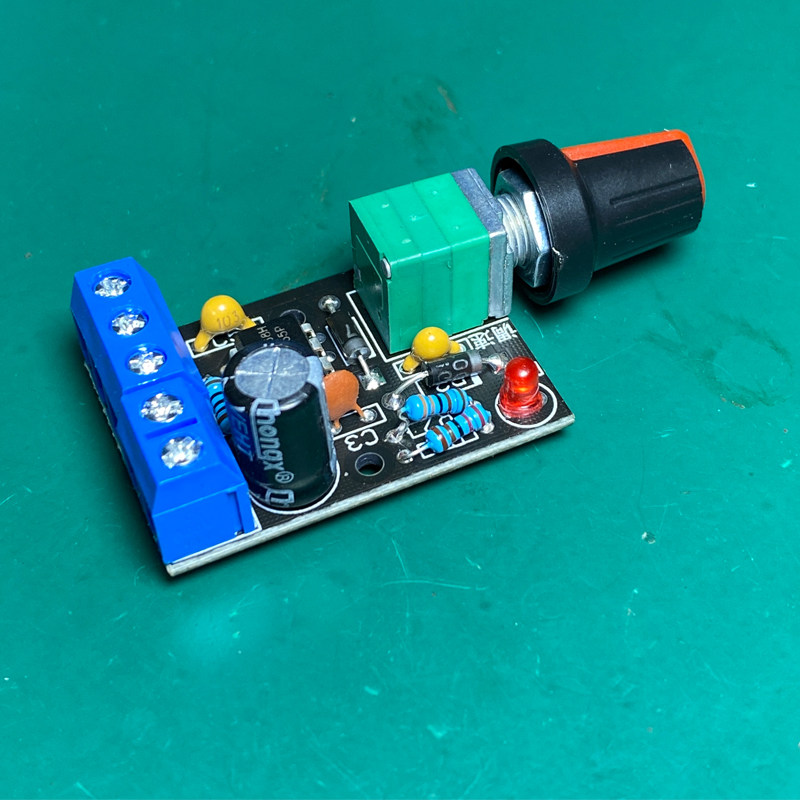 pwm无刷电机调速器5-15v暴力服务器风扇实时调速无极变速调速开关