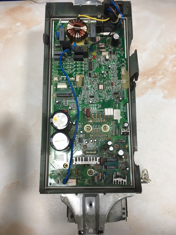 30138704电器盒Gree/格力