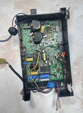 KFR-26W/BP2-185主板美的