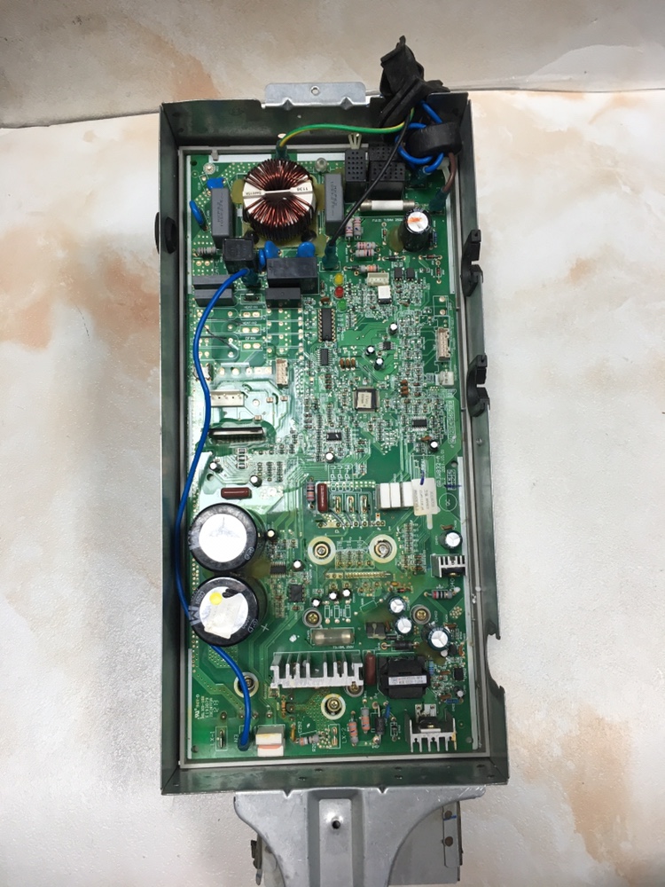 30138703电器盒格力主板