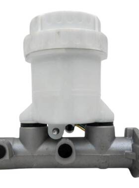 Brake Master Cylinder MB587562汽车配件刹车总泵 适用三菱L200