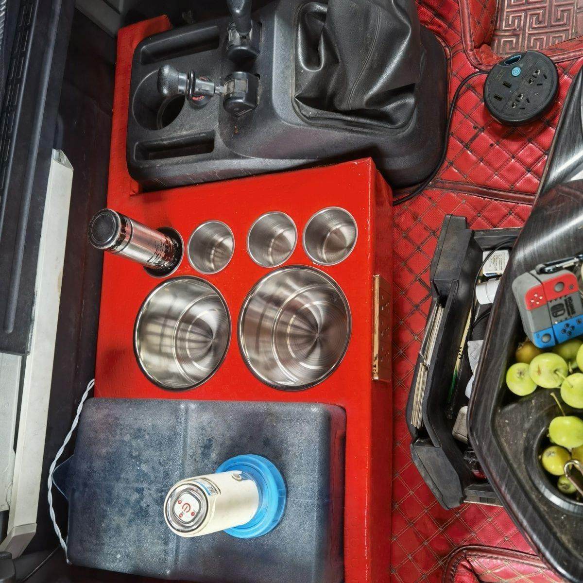 JH6水壶架暖壶架水杯支架装潢用品改装定制饮水机款GH6大货车装潢