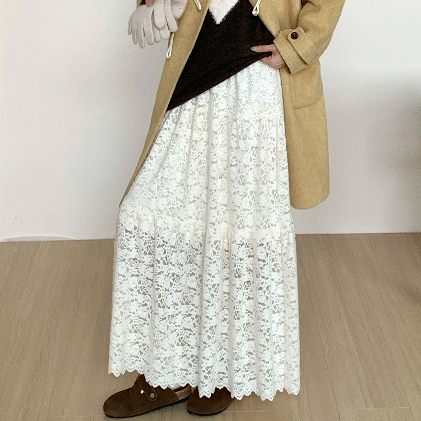 CRISP日系穿搭磨毛镂空蕾丝A字半身裙女长款裙子半裙2025冬季新款