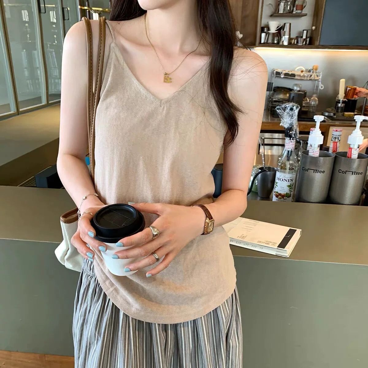 雪花棉宽松吊带背心女夏季新款棉麻大码外穿胖mm内搭打底无袖上衣