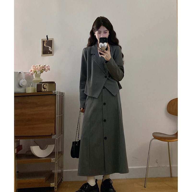 灰色西装套装女新款大学生通勤面试穿搭西服外套气质长裙工作服秋