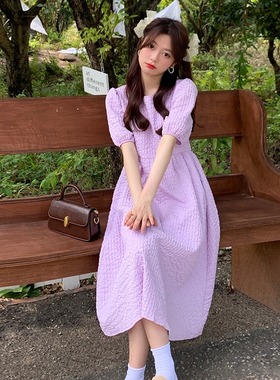 初恋云朵连衣裙女2024夏季紫色甜美少女温柔小白裙法式褶皱长裙子