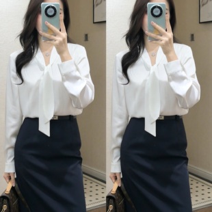 欧尼优雅通勤穿搭| 冰川白系带领长袖柔美缎衬衫半身裙职业套装女