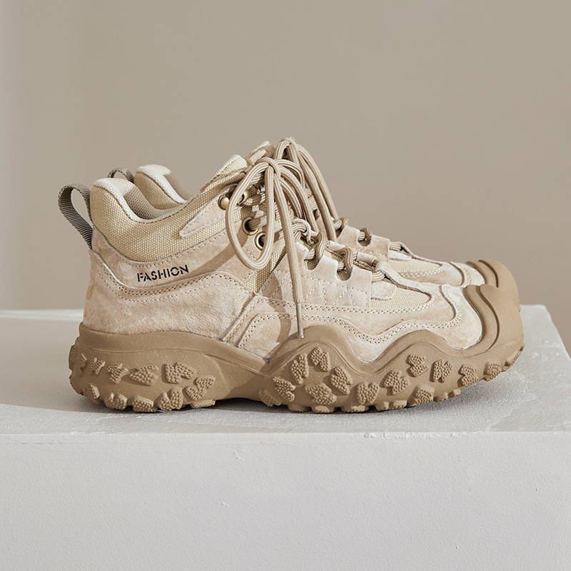 9年老店 登山真皮靴子2025新款百搭款帆布鞋短靴英伦风休闲马丁靴