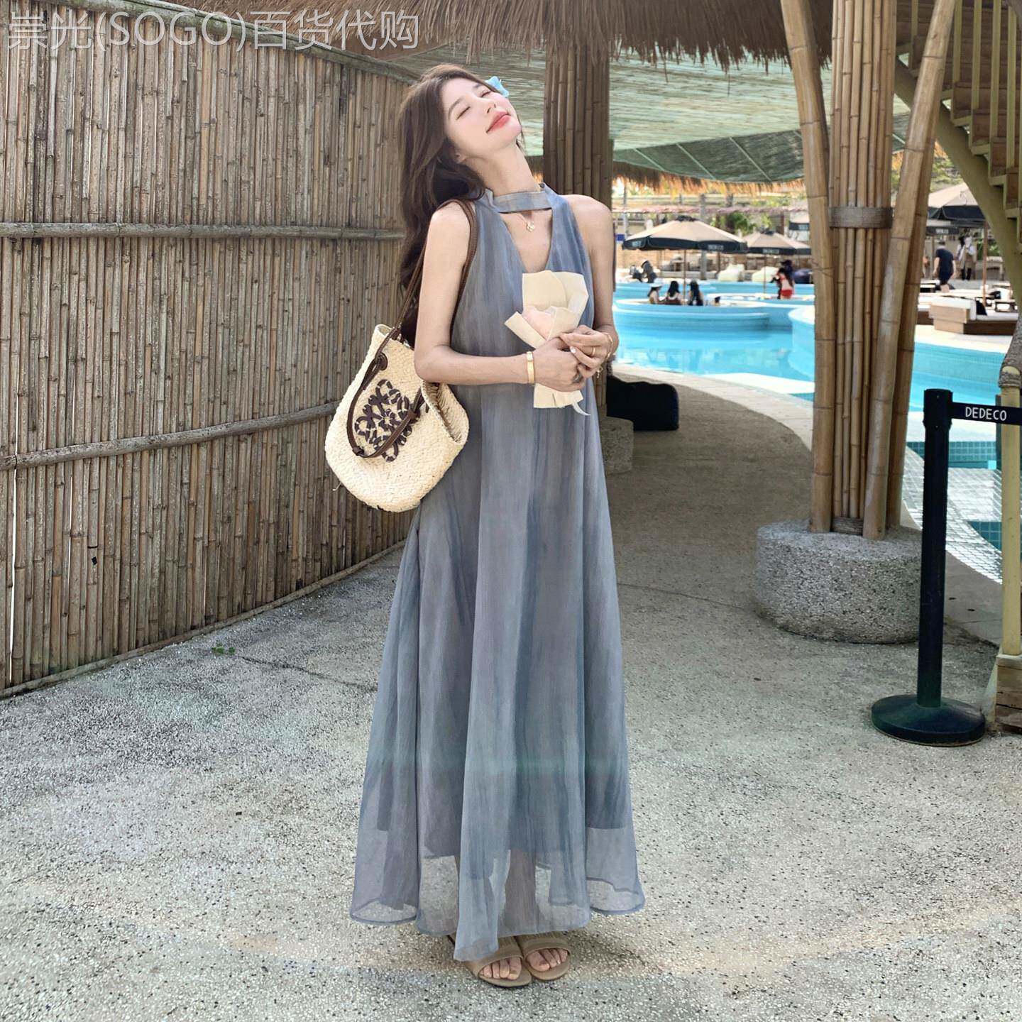法式度假绝美薄纱挂颈吊带洋装女2026夏气质超仙海边丁达尔裙子