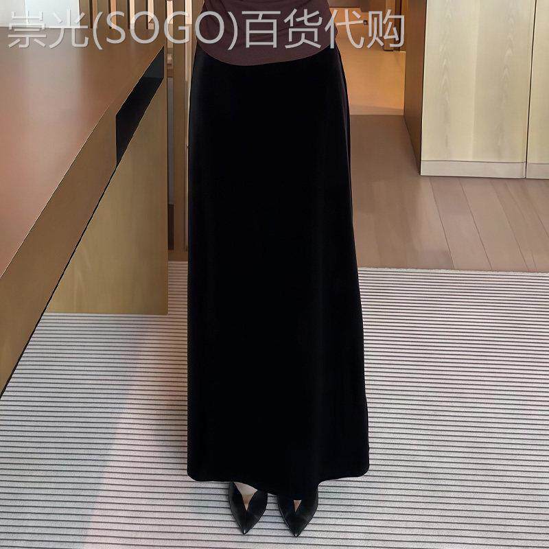 黑色丝绒半身裙女2026夏季爆款高腰法式显瘦气质优雅百搭直筒裙