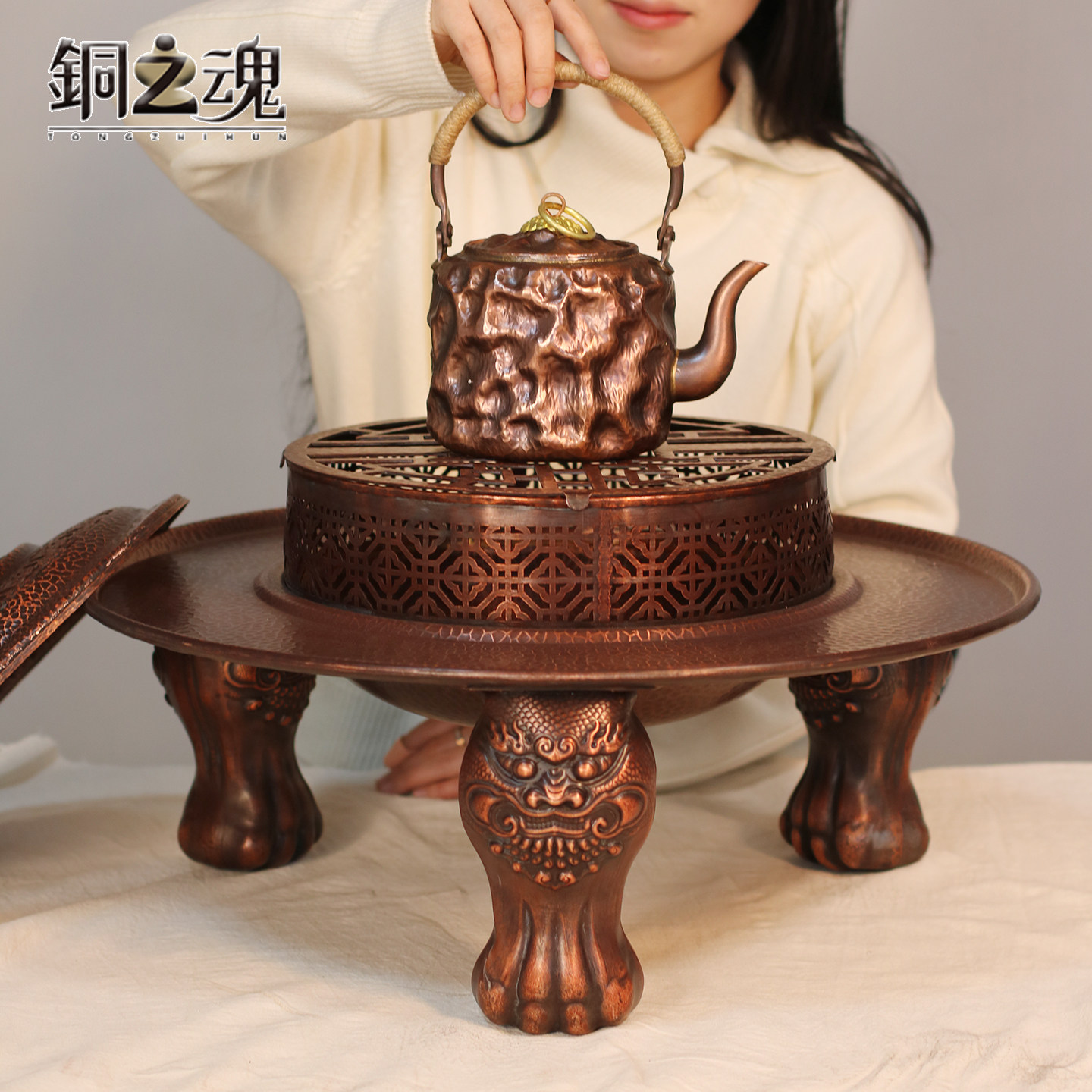 紫铜锤纹镂空火盆复古围炉煮茶家用室内取暖炭火盆庭院铜炉新中式,餐饮具,煮茶炉,淘宝优惠券,粉丝福利购,淘宝优惠卷
