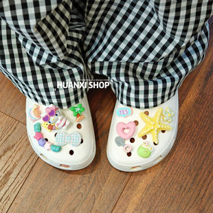 度假kitty丨白色卡通洞洞鞋鞋花可爱鞋扣鞋面装饰扣卡骆驰cro配饰