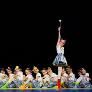 第十二届小荷风采金奖课间变奏曲六一舞蹈儿童表演服元旦演出服新