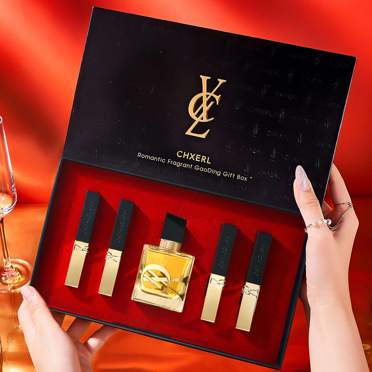 新年限定小金条口红礼盒套装高档浪漫情人节生日礼物气垫不易脱妆