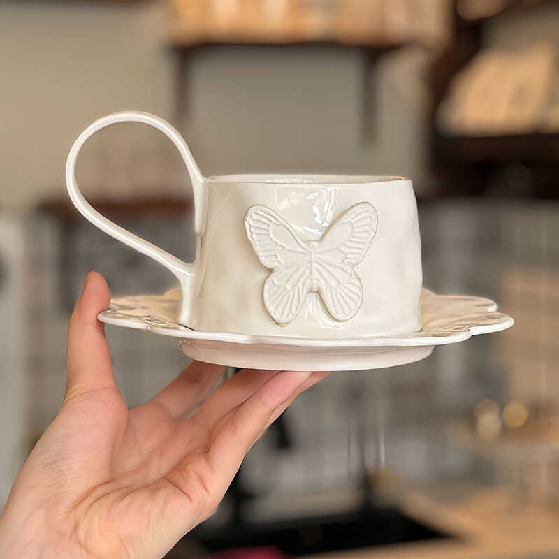 浮雕花卉咖啡杯碟套装