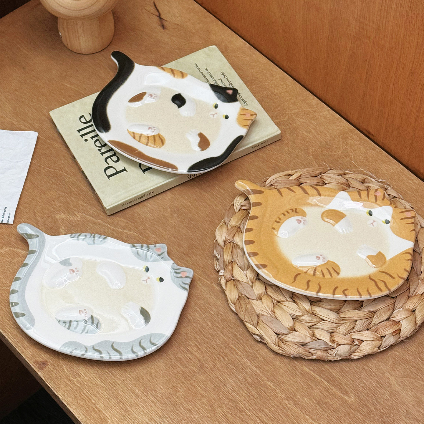 可爱猫咪浮雕碟子套装卡通摆件