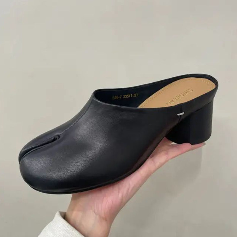 诗歌兰女鞋2026新款时尚百搭真皮分趾鞋中跟浅口一脚蹬懒人拖鞋潮