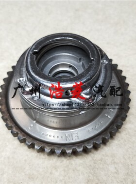 适用于奔驰C180凸轮轴C200进气排气C260正时E200调节E260齿轮M271