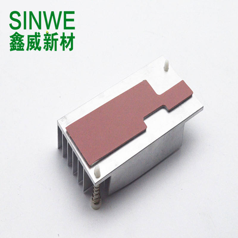 新能源电池导热硅胶片 高导热抗撕裂自带矽胶绝缘硅胶散热垫