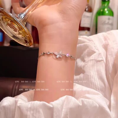 韩系精致锆石蝴蝶手链女生轻奢小众闺蜜学生手环抽拉式可调节手饰