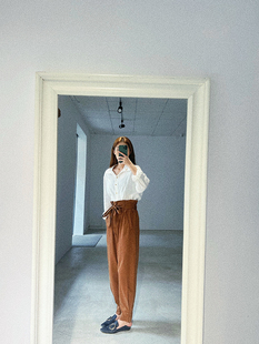 堪比变身!逆天比例 梦寐以求大长腿的买起来 绝美花苞裤