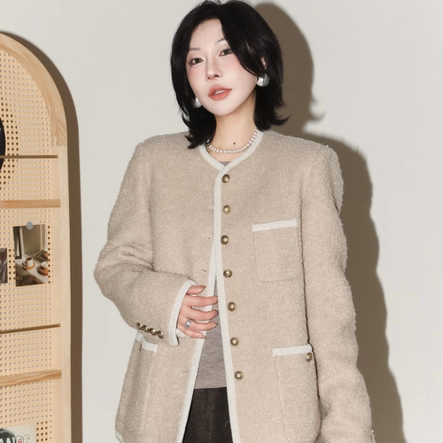 设计师气质圆领羊毛毛面外套