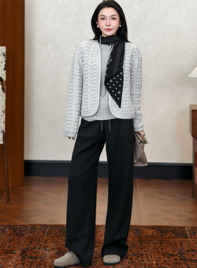 PENNYPENG小糖豆 银白色设计感钉珠羊绒开衫 DG01019