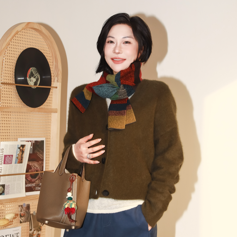 狐狸绒丝羊毛纱线针织开衫