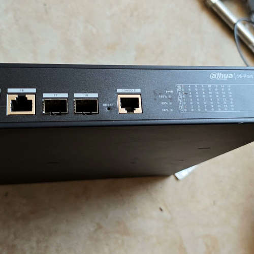 请询价；大华安防企业交换机DH-S1500C-16ET2GF-APW