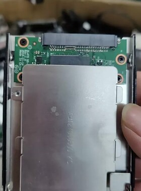 请询价-硬盘支架，2.5寸，M.2 MVME转SATA接口，