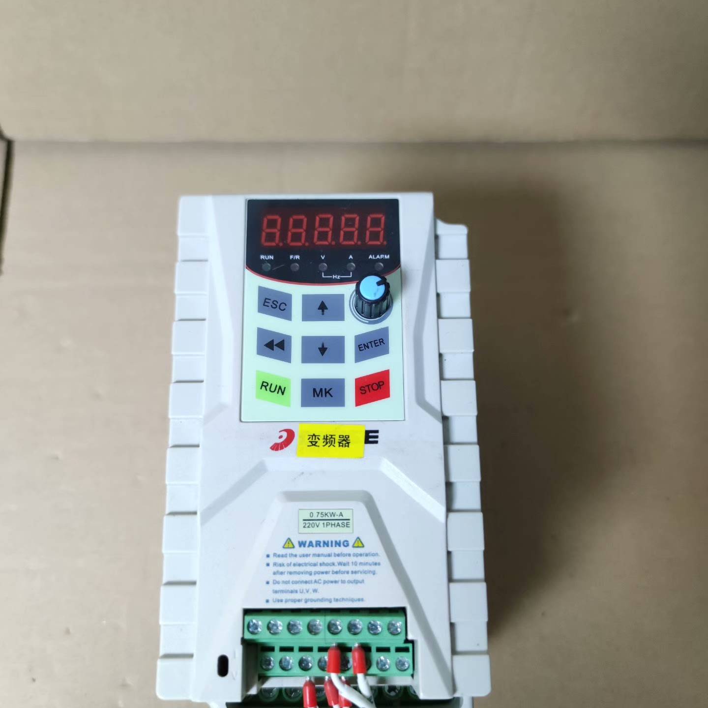 请询价-德瑞斯750W变频器,型号DRS ES10-2S-0R7G-