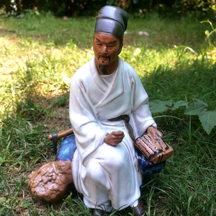 中国历代名医像中医文化摆件李时珍华佗张仲景扁鹊陶瓷人物雕塑像