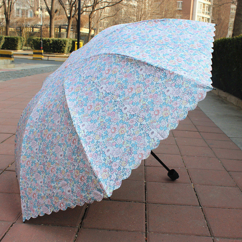 2025新款防晒黑胶伞女夏防紫外线晴雨两用伞遮阳韩版小碎花波浪边