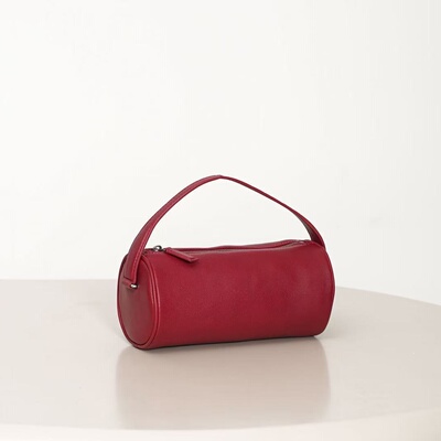 新款圆筒笔筒包羊皮腋下手提包