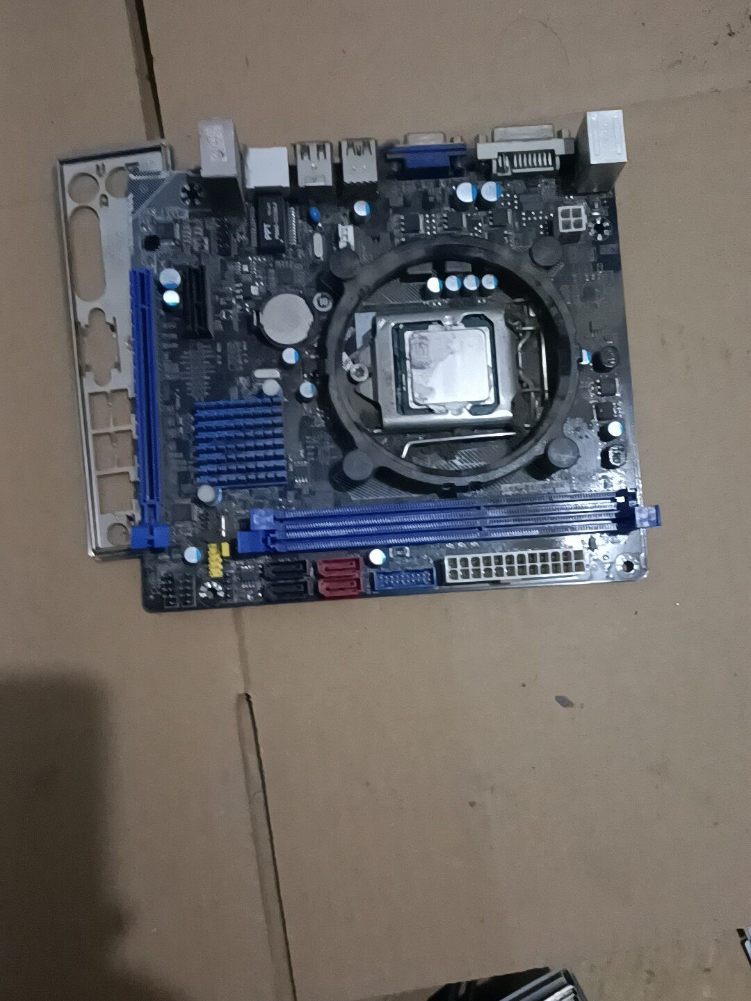 梅捷h81主板i34170cpu.功能正常使用内存插槽有 议价