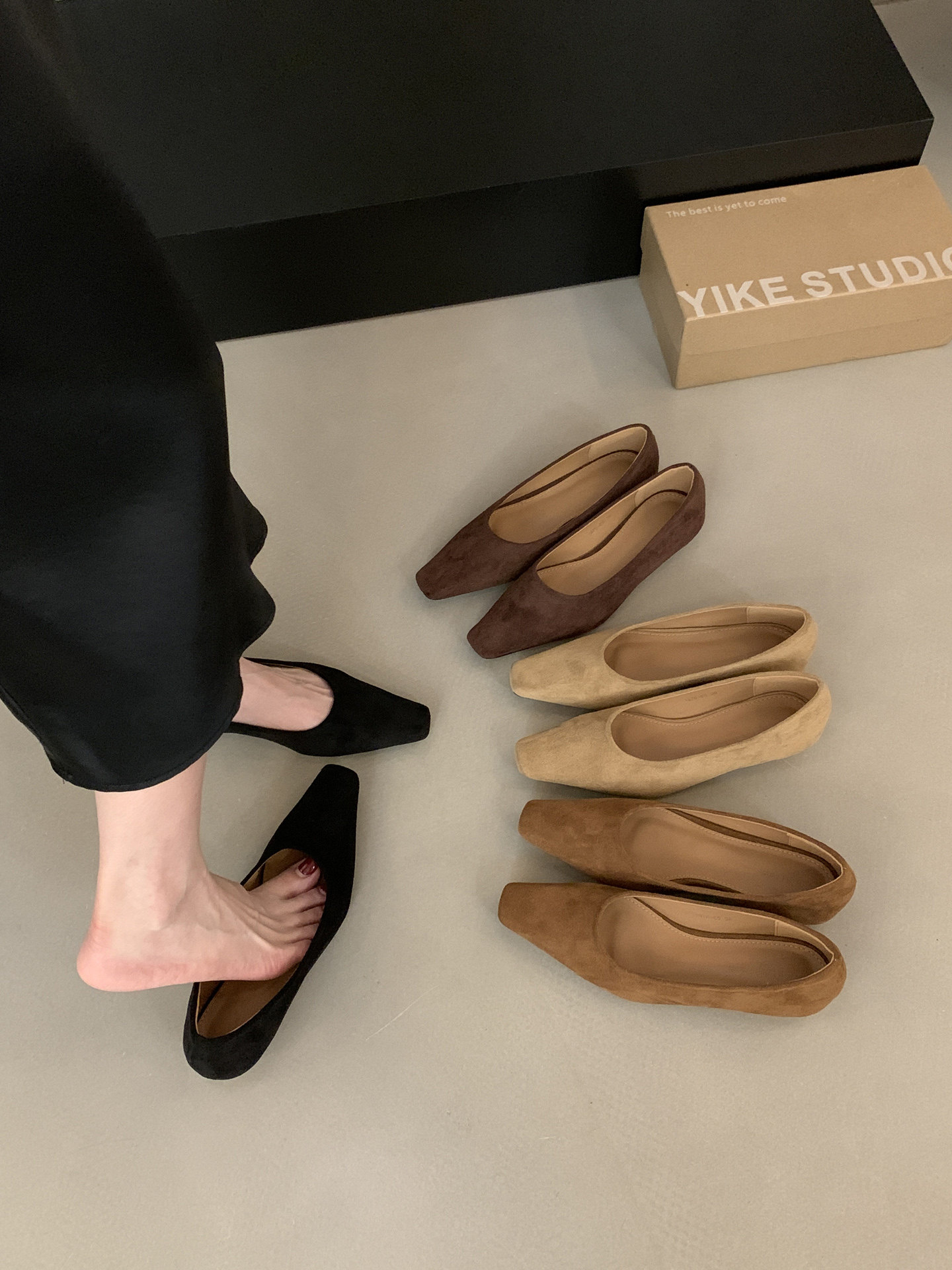 Qadın zamşa ayaqqabı, kvadrat burun, alçaq daban, payız