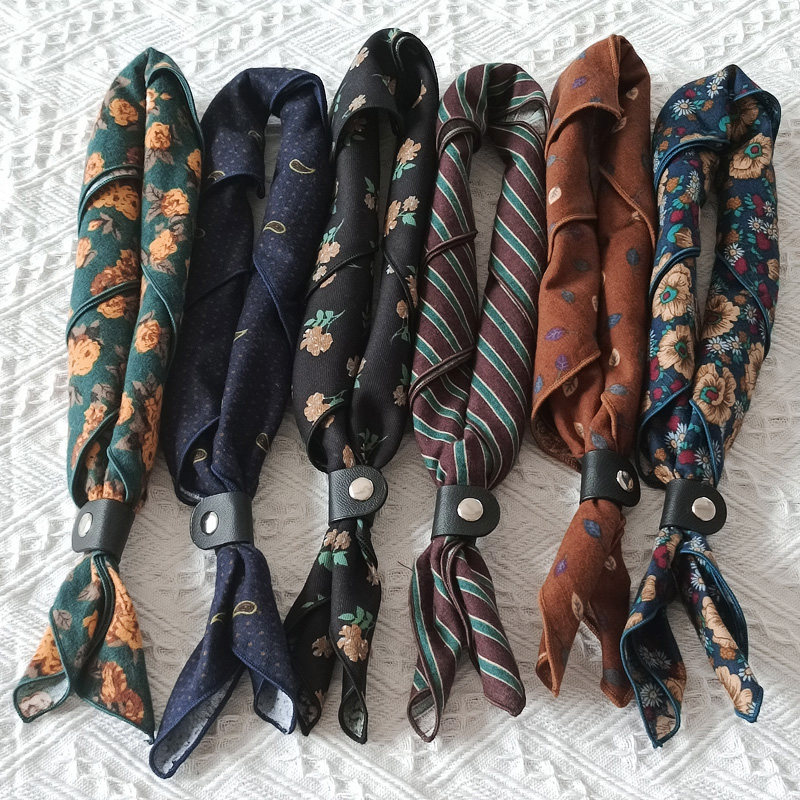 秋冬复古条纹文艺碎花领巾围脖女