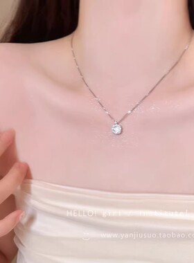 爆闪小方糖锆石吊坠项链女款简约素链小众锁骨链气质百搭颈链配饰