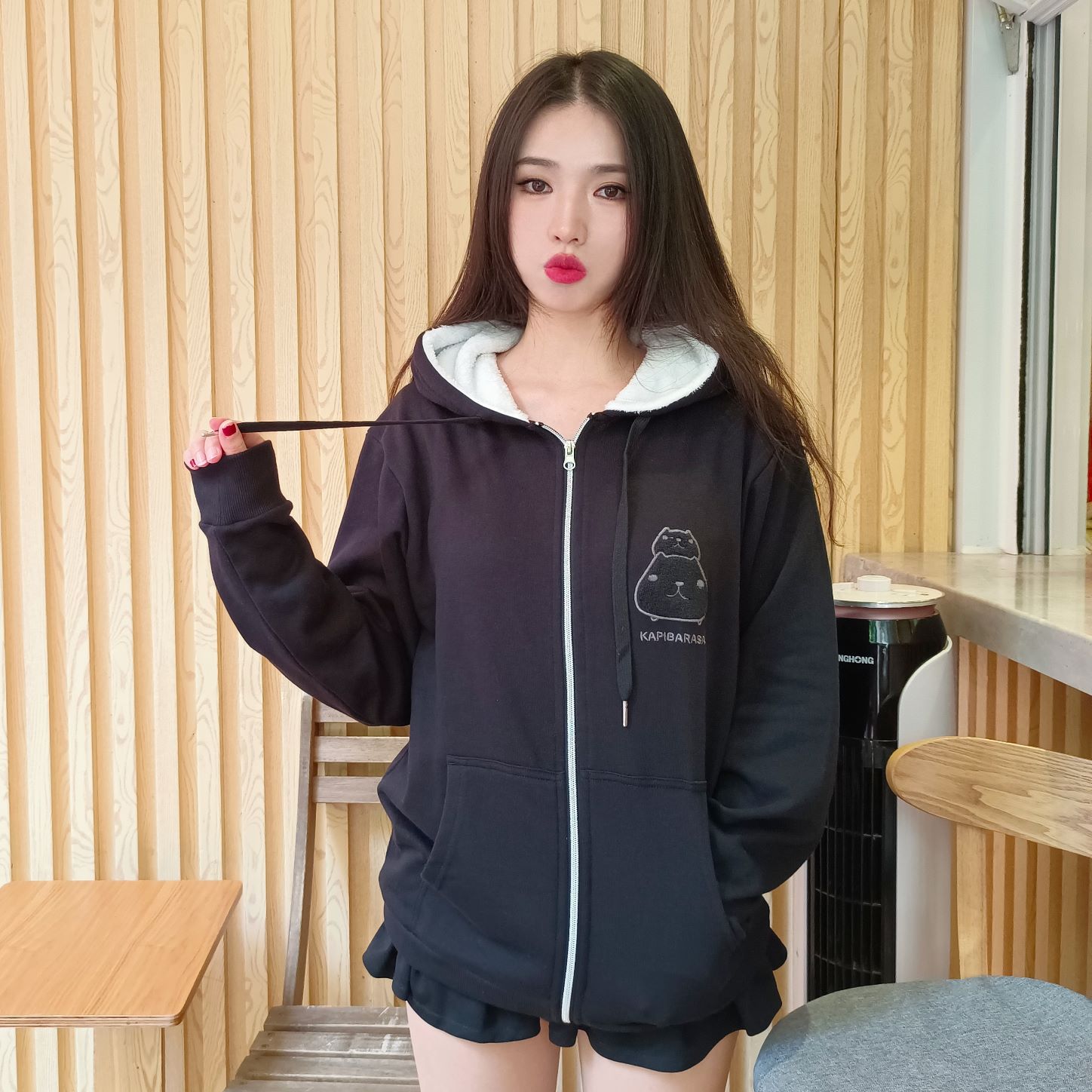 出口日本水豚君卡皮巴拉豚门卫衣