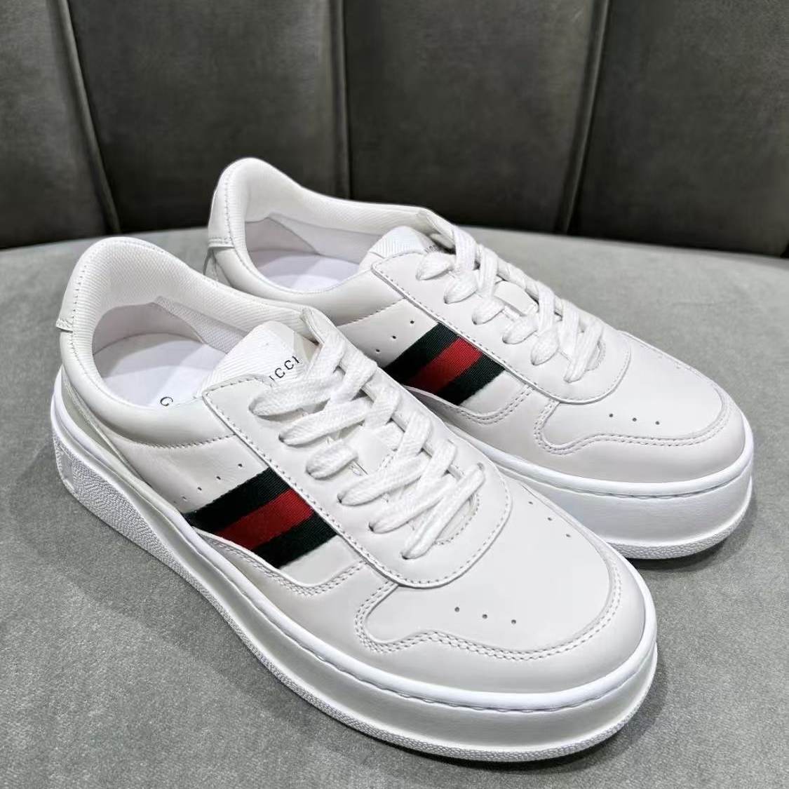 Gucci古琦女士厚底休闲板鞋