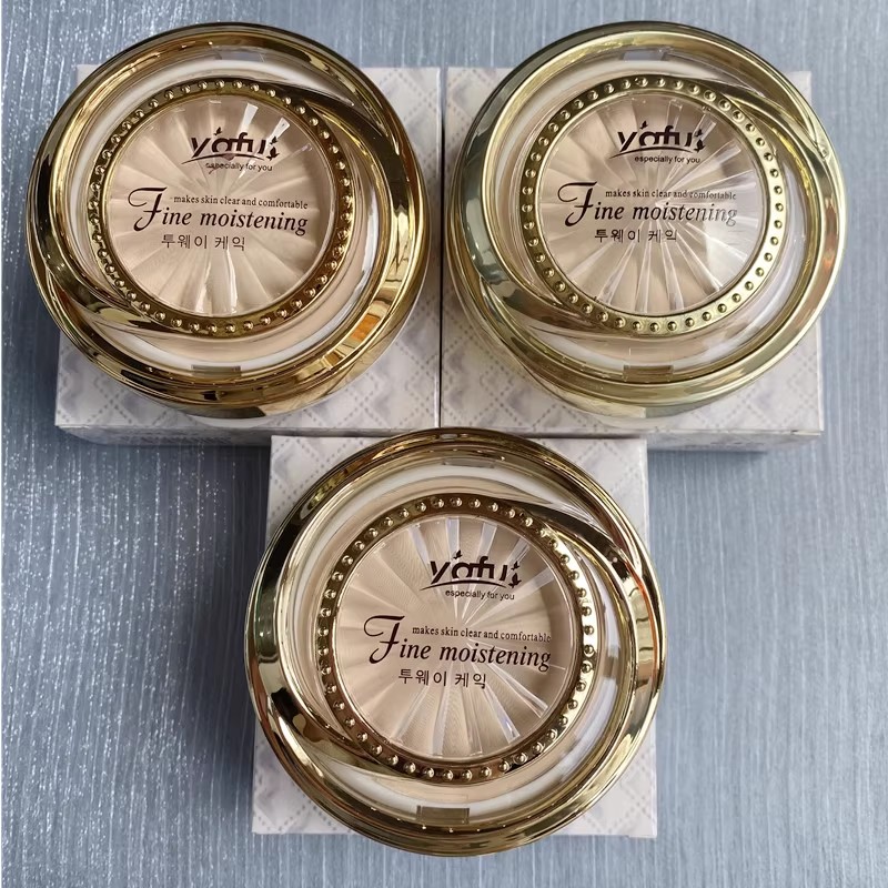 yafu雅芙粉饼细致保湿粉膏干粉闪粉珠光 双层两用粉遮瑕定妆1065