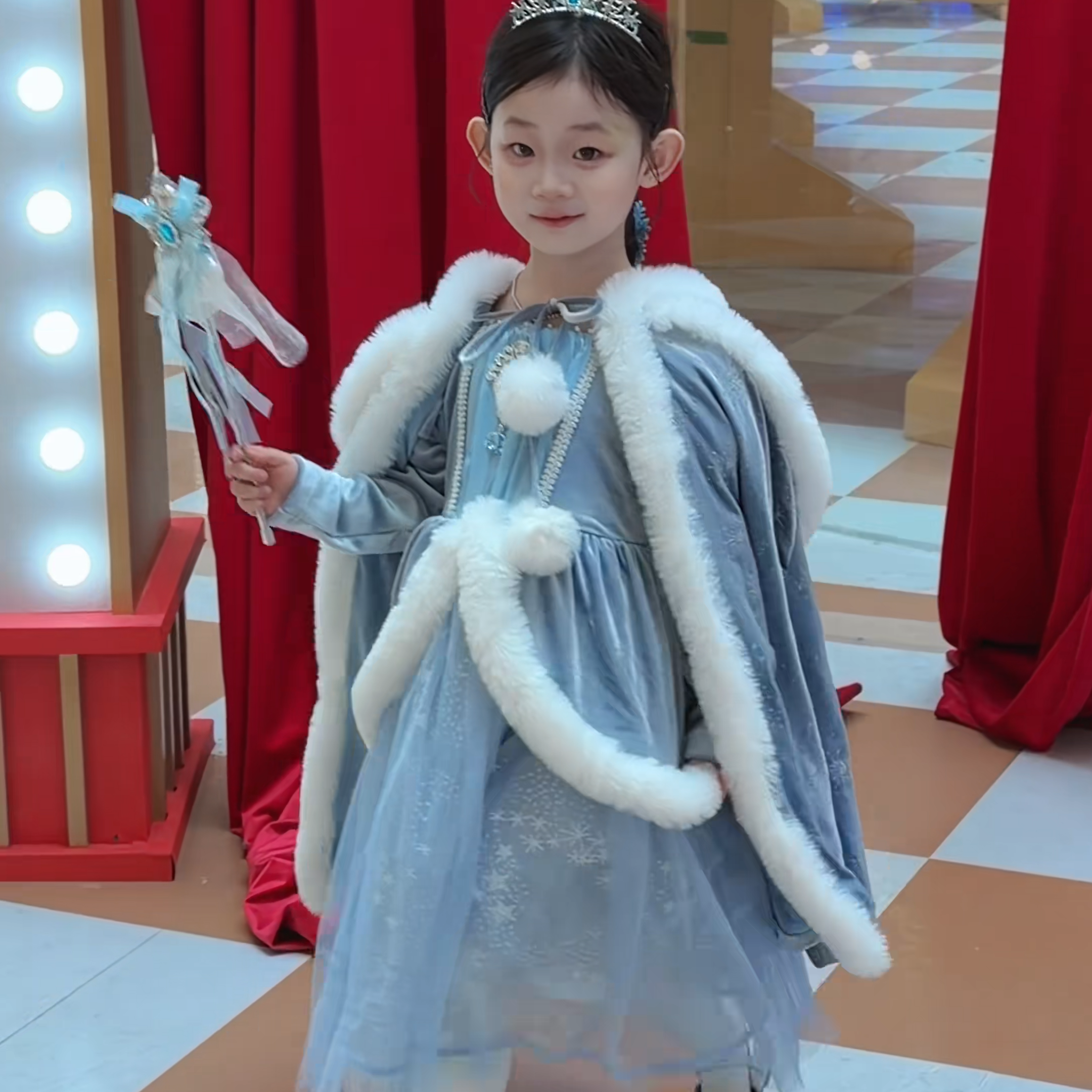 公主加绒加厚冬款套装女童斗篷披风保暖中大童裙装