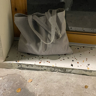 CHIOUU/自制 黑白条纹 横版超大容量百搭布袋 布包