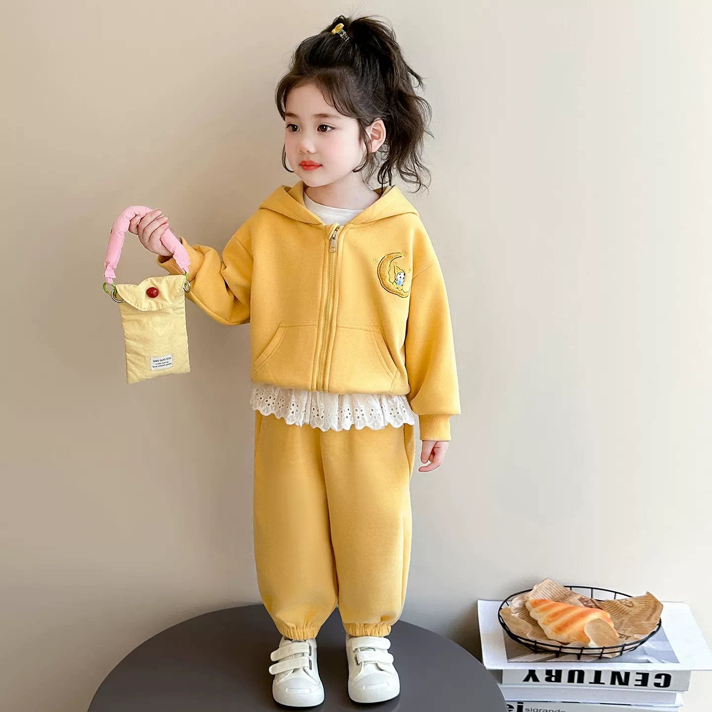 春秋女童连帽卫衣刺绣运动两件套