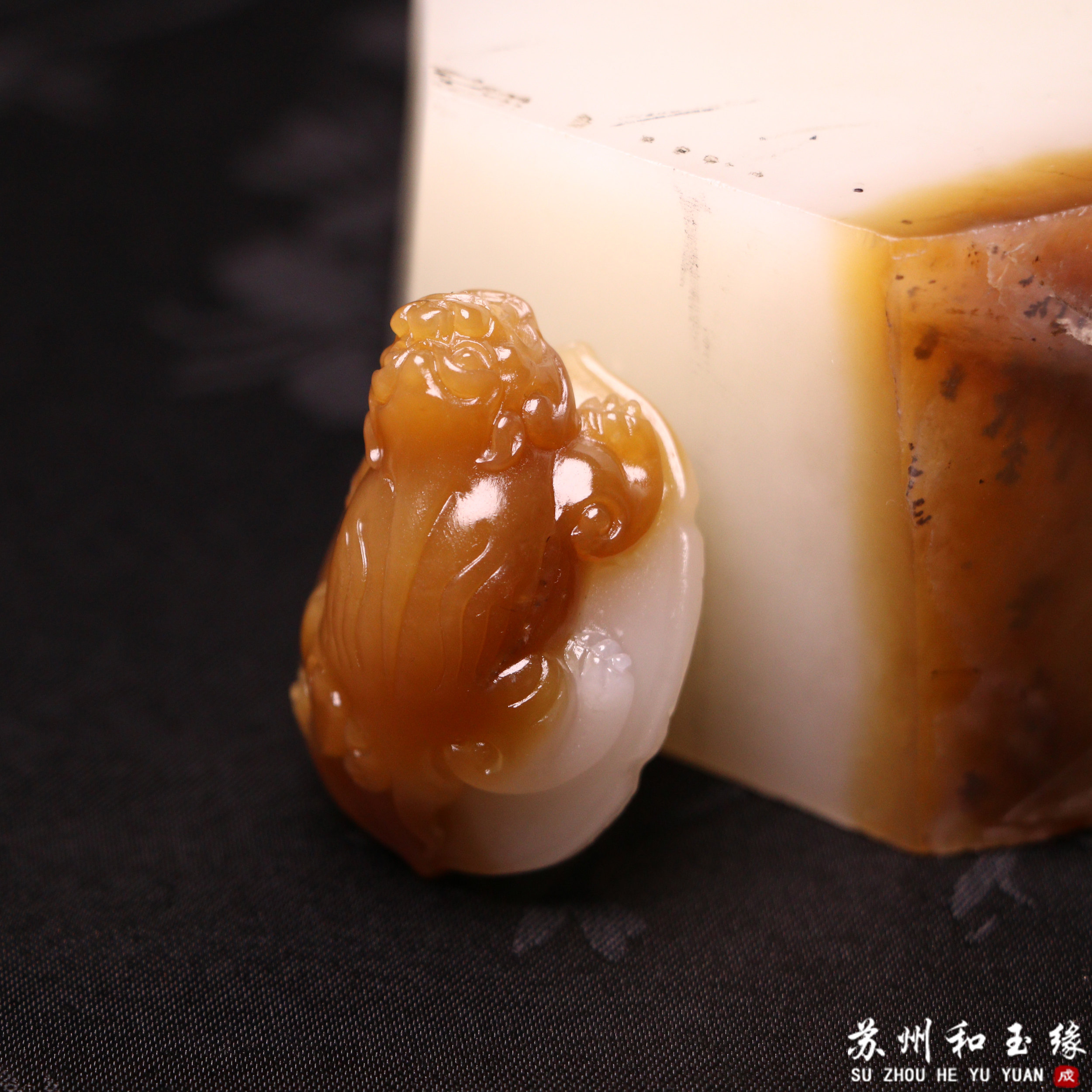 苏州和玉缘23.4克新疆和田玉且末金山糖白貔貅玉石挂件苏工工艺