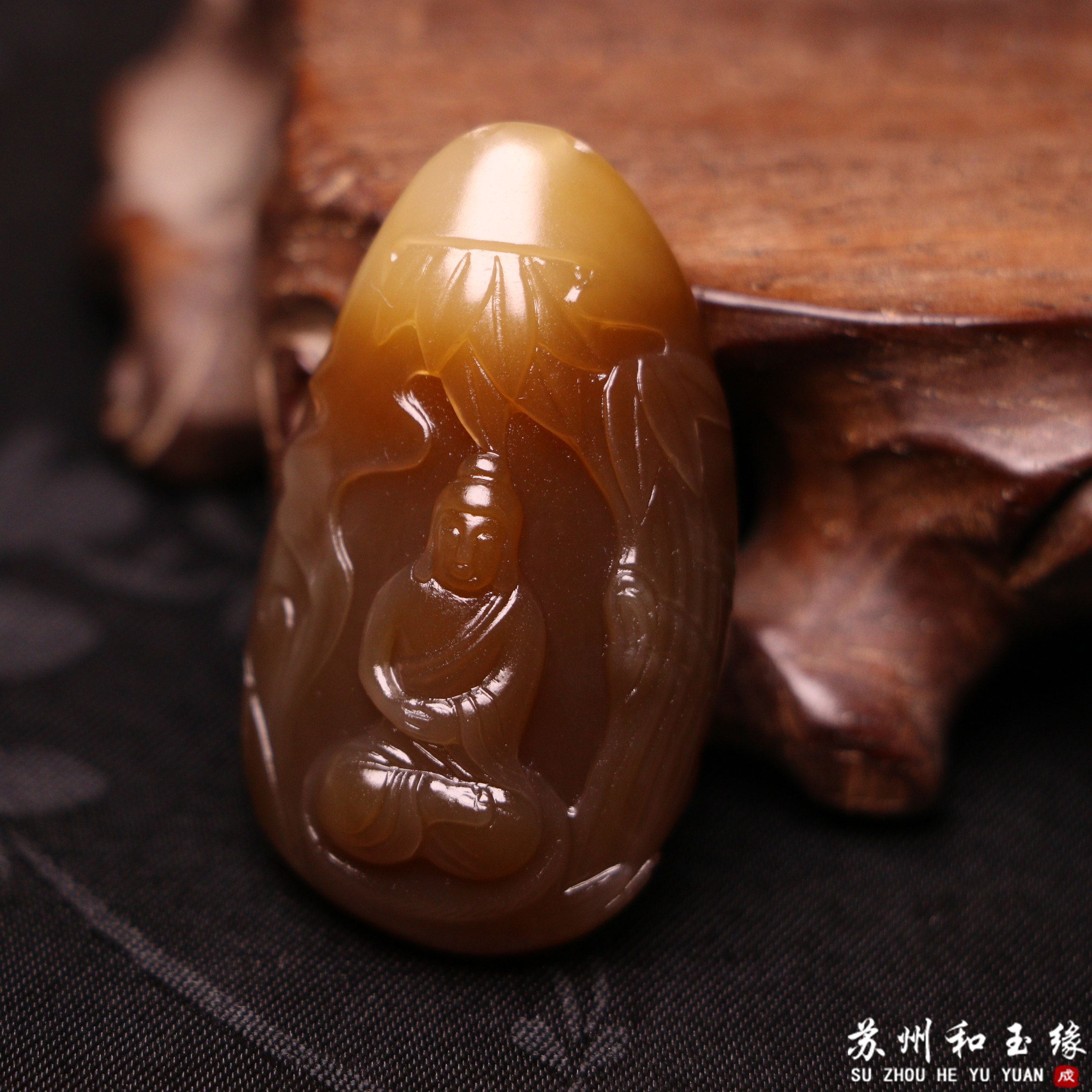 苏州和玉缘19克新疆和田玉且末金山糖白释迦摩尼玉石挂件苏工工艺